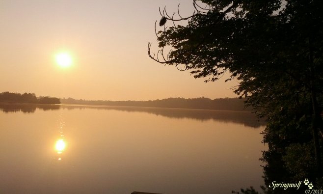 Lake Sunrise by Springwolf © 07.2013