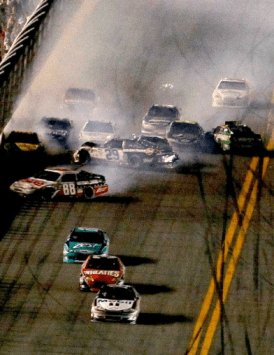 3-Time Champion Tony Stewart Wins Daytona's Summer Race in 07/2012 With A Last Lap Crash Happening Behind His Lead
